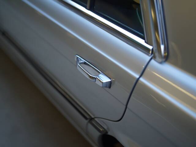 Mercedes-Benz 450 SEL 6,9