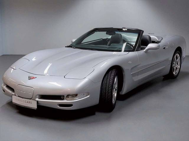 Image 1/15 of Chevrolet Corvette (2001)