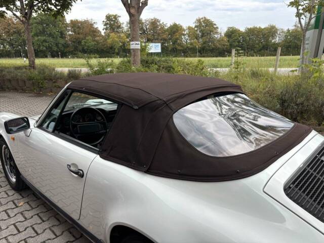 Porsche 911 Carrera 3.2