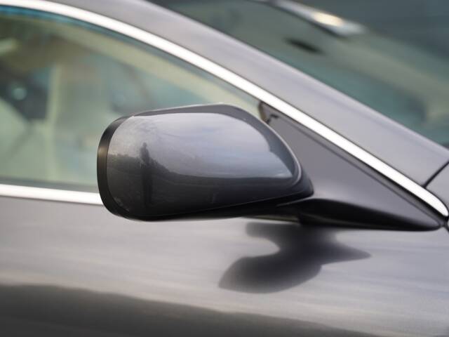 Aston Martin DB 9