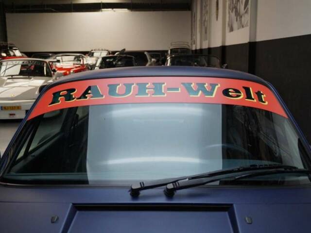 Porsche 911 Carrera