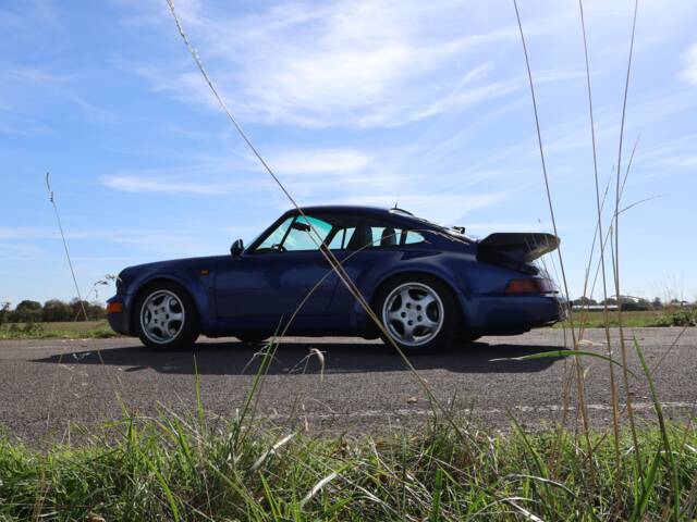 Porsche 911 Turbo 3.3