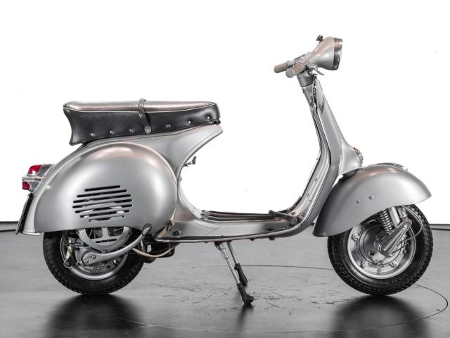 Piaggio Vespa 150 GS