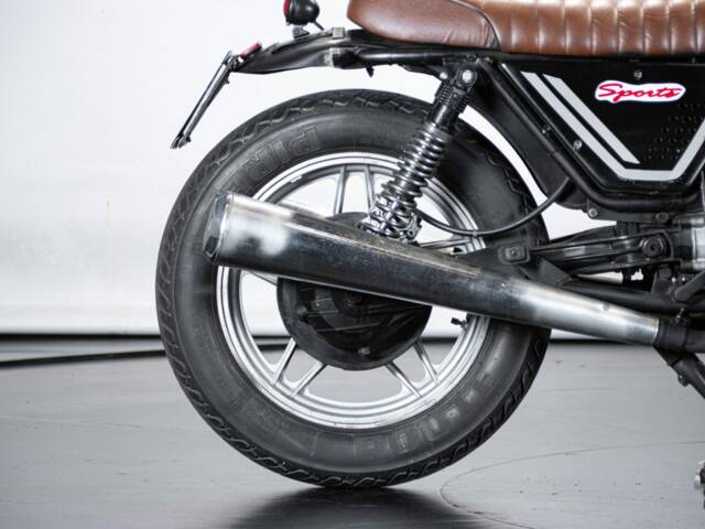 Moto Guzzi V 35 III