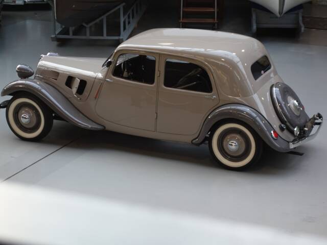Citroën Traction Avant 7 C