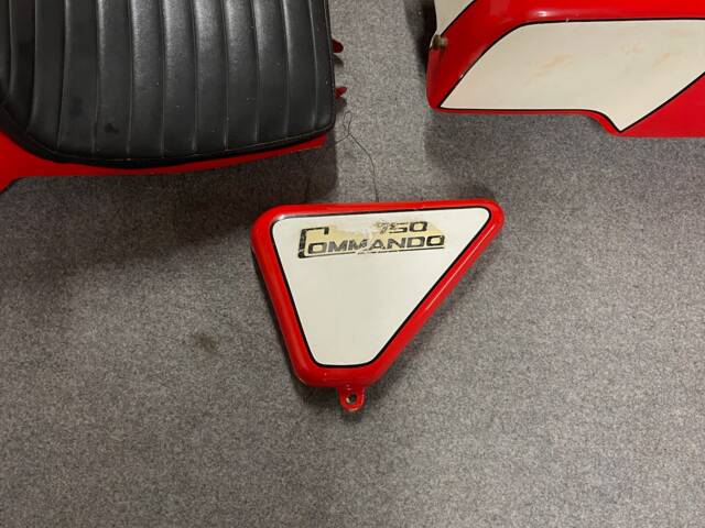 Norton Commando 750 Roadster