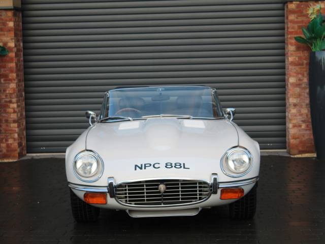 Jaguar E-Type V12 (2+2)