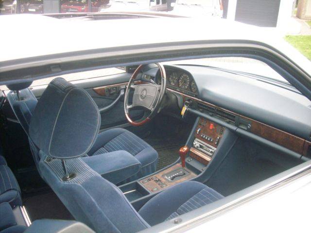 Mercedes-Benz 560 SEC