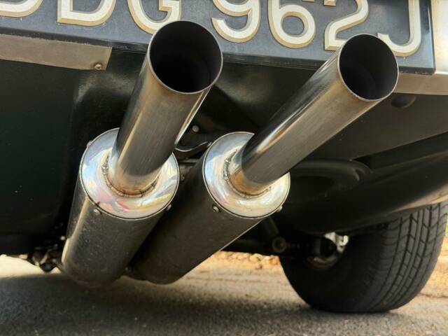 Jaguar E-Type V12 (2+2)