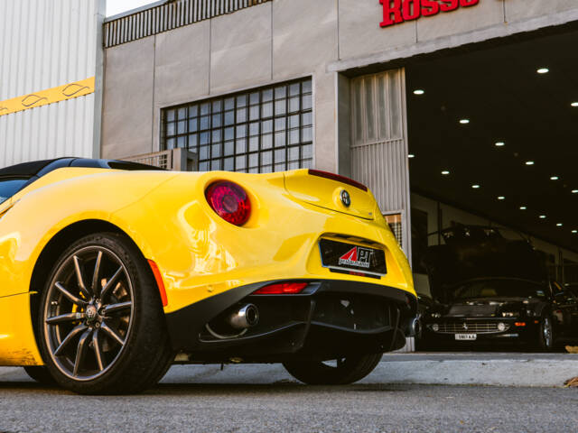 Alfa Romeo 4C Spider