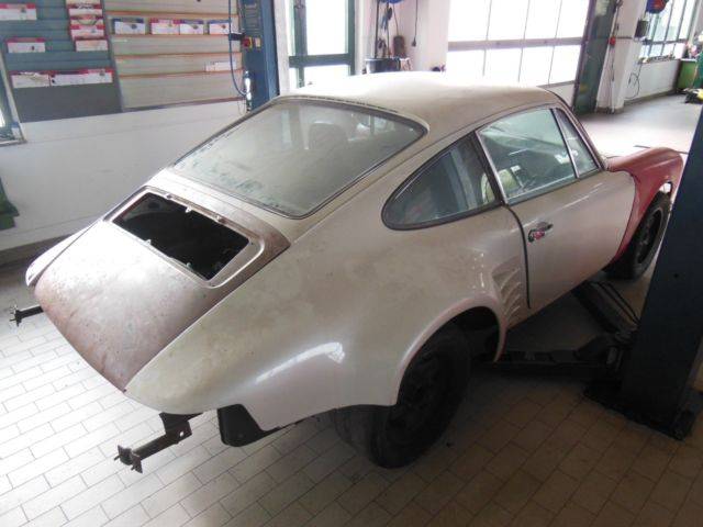 Porsche 911 2.2 T