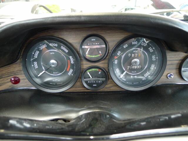 Volvo 1800 E