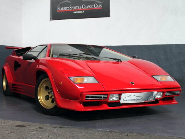 Lamborghini Countach LP 5000 S QV