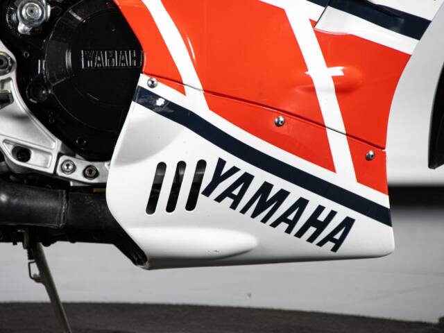 Yamaha RZV 500 R