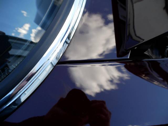 Mercedes-Benz 220