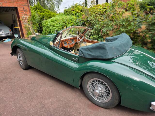 Jaguar XK 140 DHC