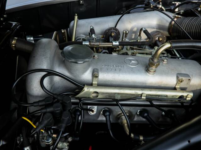 Mercedes-Benz 190 SL