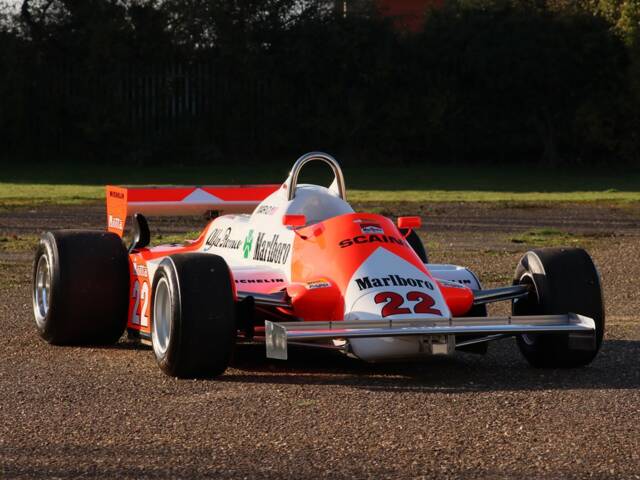 Image 1/18 de Alfa Romeo 179D (1981)