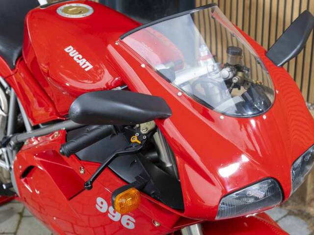 Ducati 996