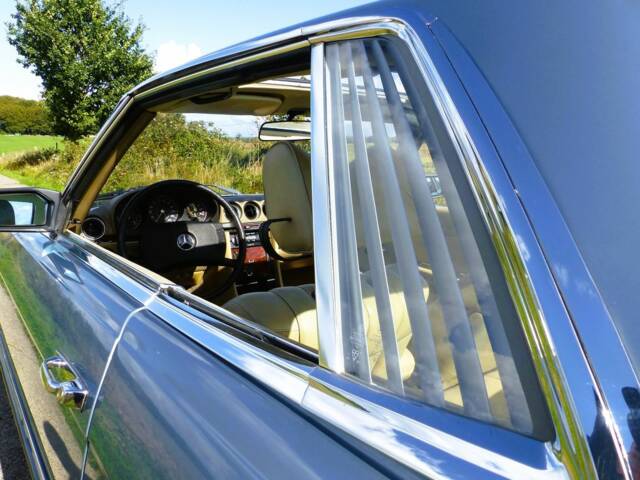 Mercedes-Benz 280 SLC - Mercedes-Benz 280 SLC (C 107) graublau metallic 1979