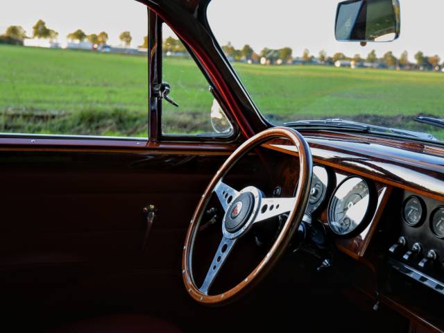Jaguar Mk II 3.8