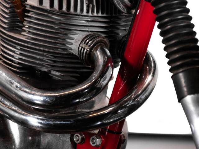 MV Agusta 250 Bicilindrica