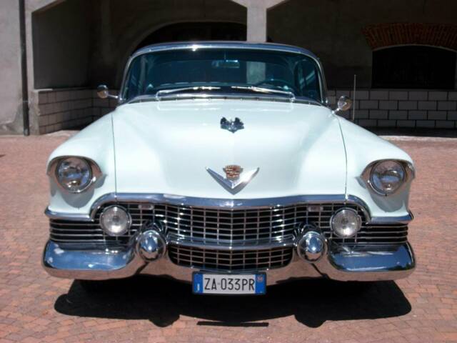 Cadillac 62 Coupe DeVille