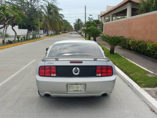 Ford Mustang Shelby GT 500