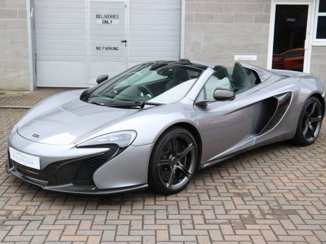 Bild 1/24 von McLaren 650S Spider (2015)