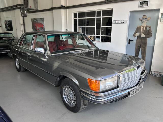 Mercedes-Benz 450 SEL