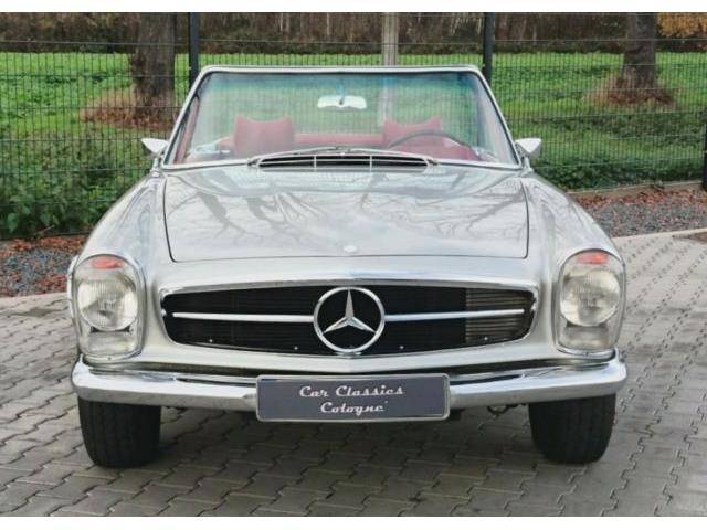 Mercedes-Benz 280 SL