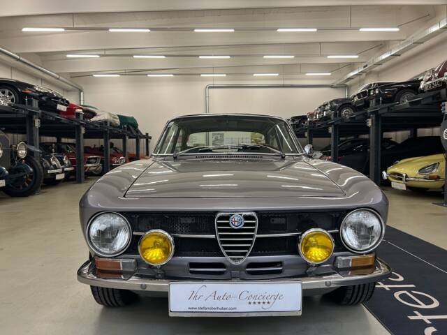 Alfa Romeo 2000 GT Veloce
