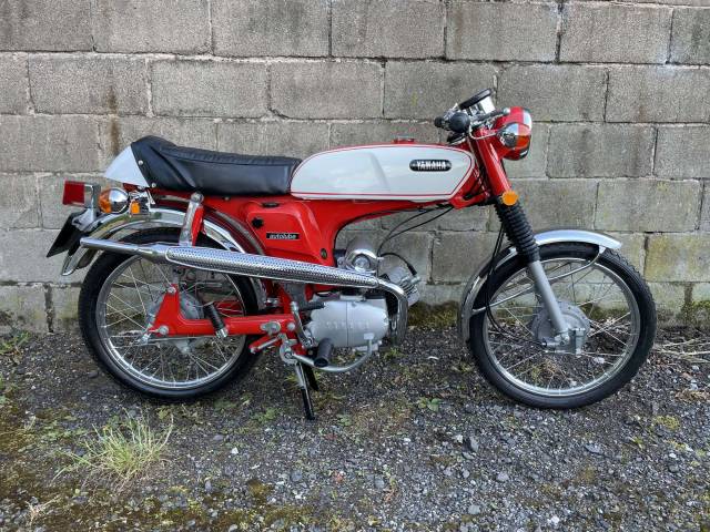 Image 1/21 de Yamaha DUMMY (1968)