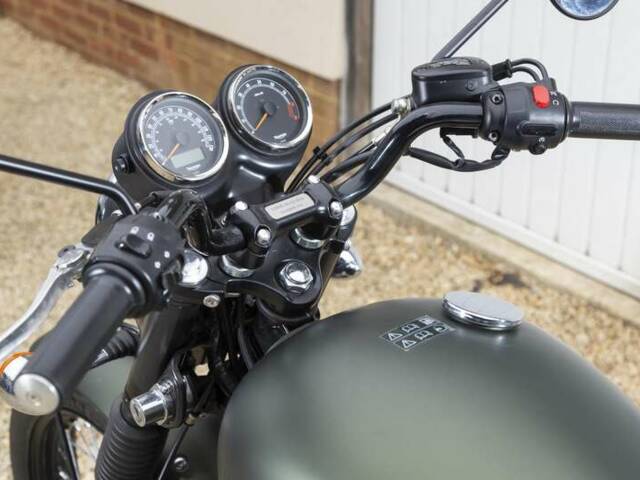 Triumph Bonneville T100 McQueen
