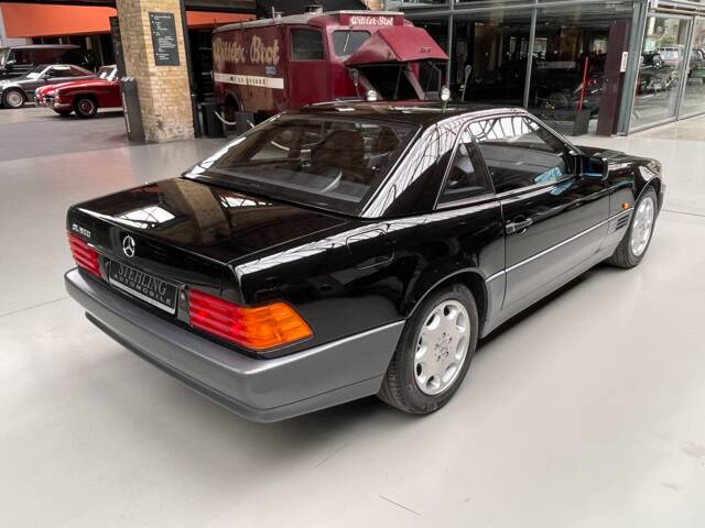 Mercedes-Benz 500 SL
