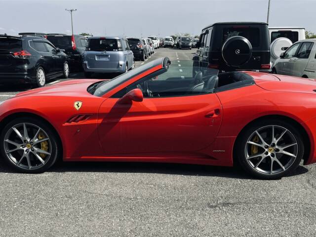 Image 1/49 of Ferrari California 30 (2013)