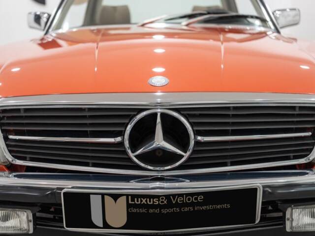 Mercedes-Benz 500 SLC