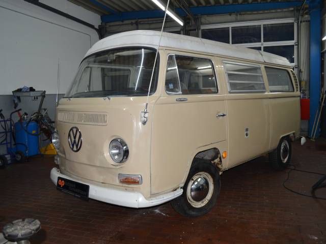 Volkswagen T2a Westfalia