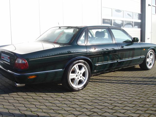 Jaguar XJR 4.0 - XJR