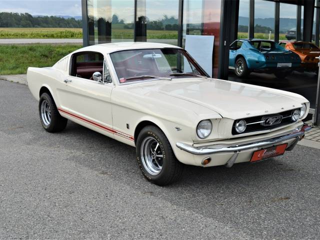 Image 1/33 of Ford Mustang 289 (1966)