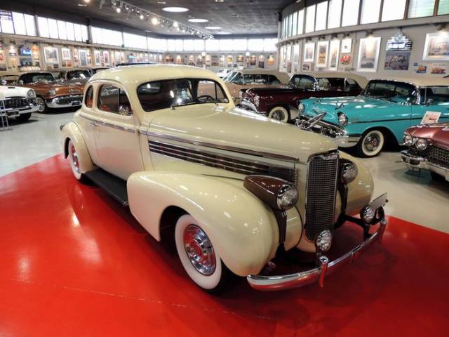 Bild 1/9 von LaSalle Series 50/52 (1938)