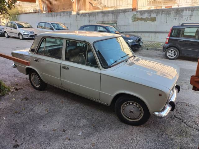 FIAT 124