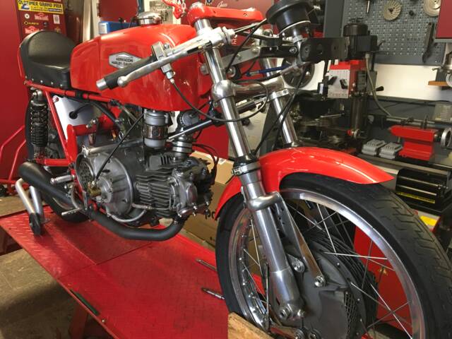Aermacchi Ala d'Oro 350