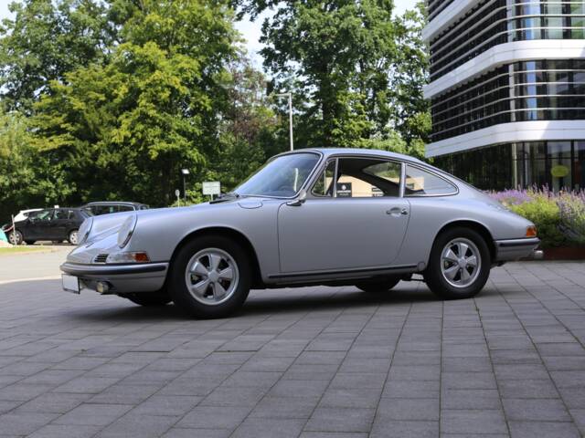 Porsche 911 2.0 S