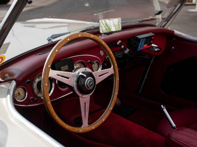 Austin-Healey 100/6 (BN4)