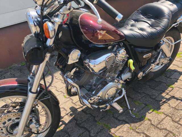 Yamaha XV 1100 Virago