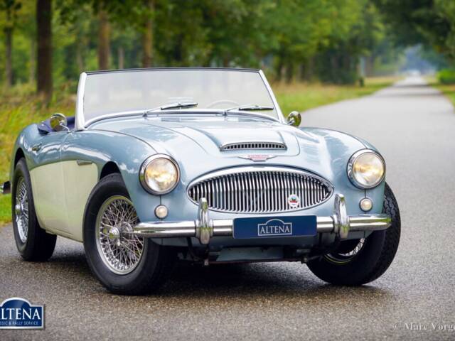 Austin-Healey 3000 Mk II (BN7)