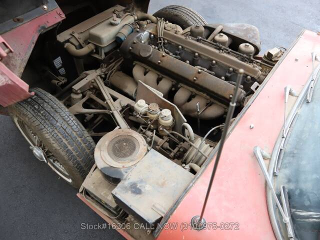 Jaguar E-Type 3.8 Flat Floor