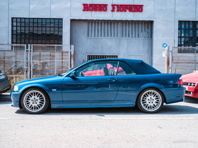 Image 1/37 of BMW 325Ci (2002)