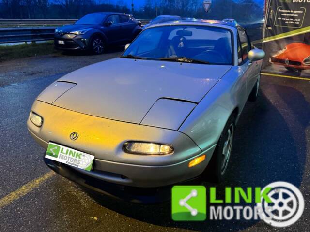 Image 1/10 of Mazda MX-5 1.6 (1992)